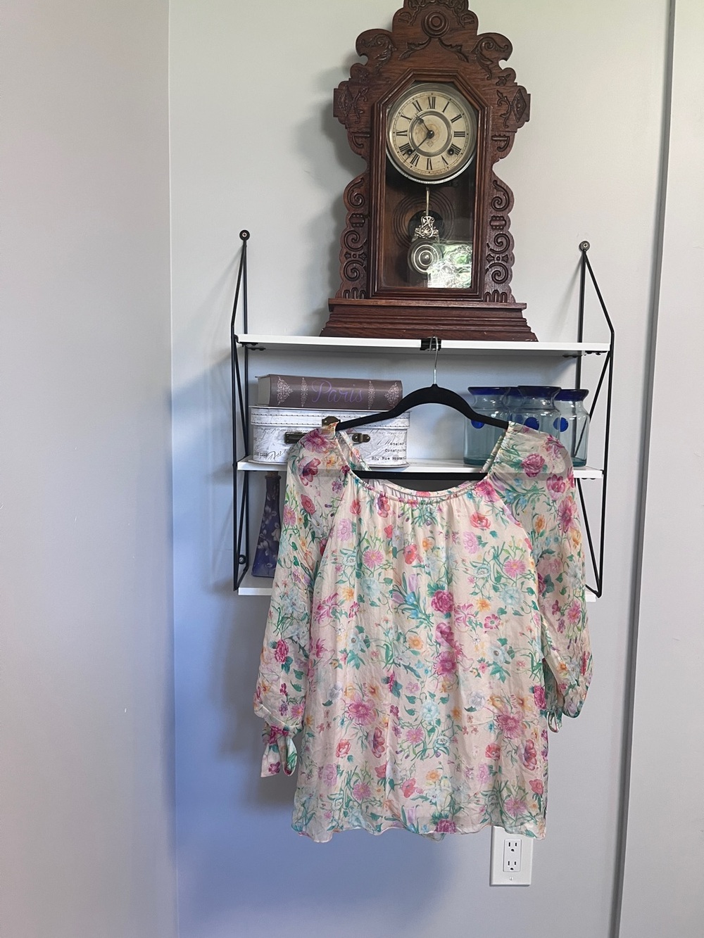 Floral lined Blouse in Cream and Pink